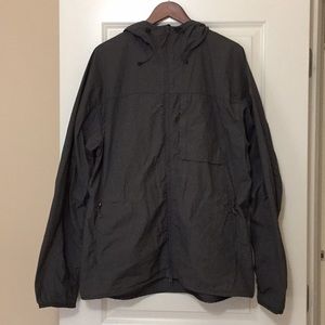 Fjallraven Men’s High Coast Wind Jacket 82464